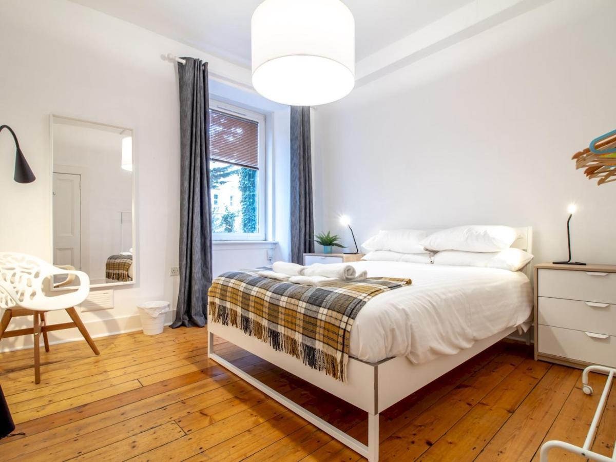 Stylish & Charming Retreat For 2- City Centre! Edinburgh Exterior photo